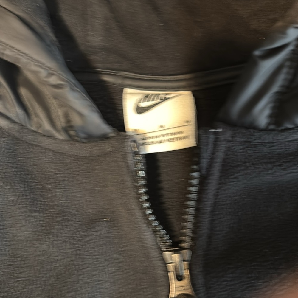 Nike sweater - Picture 2 of 5